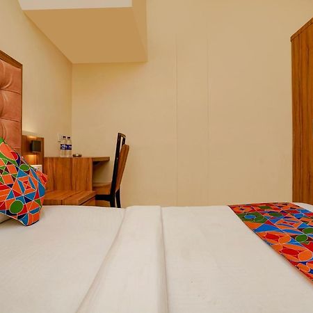 Fabexpress Emerald Inn Βομβάη Εξωτερικό φωτογραφία